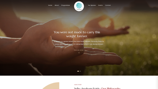 Screenshot of anahamyogashram.org