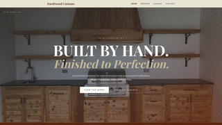 Screenshot of hardtwoodcustoms.com