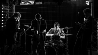 Screenshot of stonezeroband.com