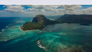 Thumbnail of amoneresidences.com