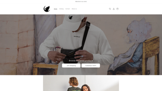 Thumbnail of moonhowlshop.com