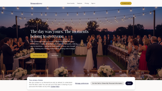Screenshot of momentrove.com